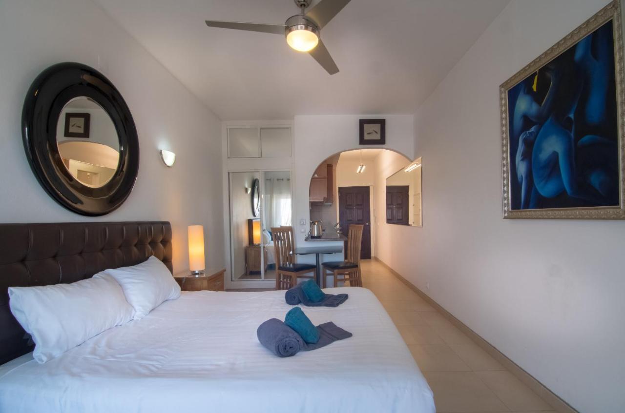 Lagos Main Avenue Studio With Marina View Balcony المظهر الخارجي الصورة